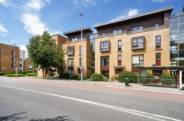 34 Adamstown Avenue, Adamstown, Co. Dublin, Adamstown, Co. Dublin - Click to view photos
