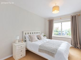 Apartment 4, Sydenham Court, Sandymount, Dublin 4 - Image 2