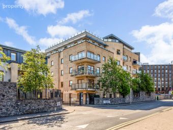 3 Bradogue Court, Annamoe Road, Cabra, Dublin 7