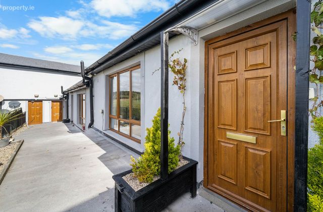 43 Middletown Valley, Riverchapel, Gorey, Co. Wexford, Riverchapel, Co. Wexford - Click to view photos