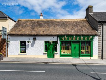 Hennessy`s Gastro Pub, Main Street, Ferbane, Co. Offaly, Ferbane, Co. Offaly - Image 3