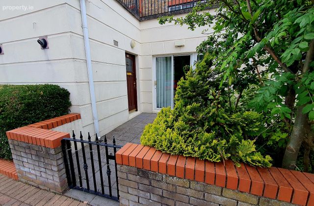 19 The Bramley, The Orchard, Leixlip Road, Lucan, Lucan, Co. Dublin - Click to view photos