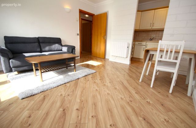 Apartment 75, Slade Castle Avenue, Saggart, Co. Dublin - Click to view photos