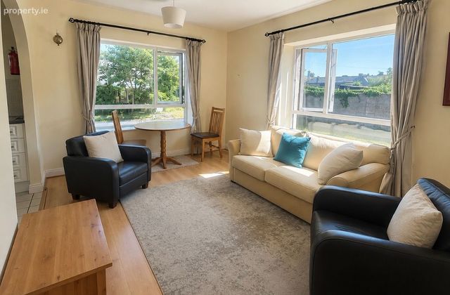 Apartment 11, The Courtyard, Main Street, Kilcullen, Co. Kildare - Click to view photos