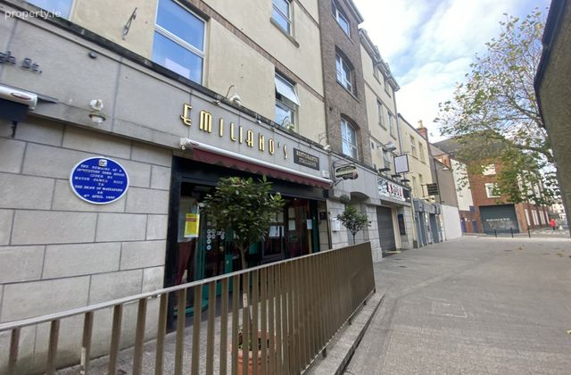 Apartment 14, John Collyn House, Waterford City Centre, Co. Waterford - Click to view photos