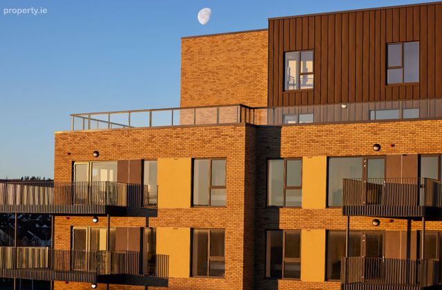Apartment 52, Block 4, The Green, Barnoaks, Citywest, Co. Dublin - Click to view photos