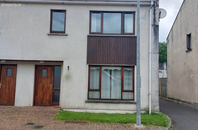 6 Fountain View, Kells, Co. Meath, Bailieborough, Co. Cavan - Click to view photos