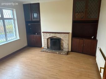 24 Viewpoint, Pound Road, Castlebar, Co. Mayo - Image 3