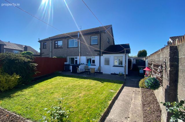 5 Parknamore, Ballincollig, Ballincollig, Co. Cork - Click to view photos