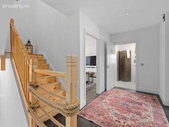 41 Aylesbury, Ballintemple, Co. Cork - Image 3