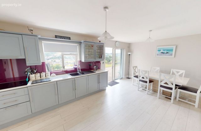 56 &Aacute;rd Na Greine, Kilnagurteen, Macroom, Co. Cork - Click to view photos