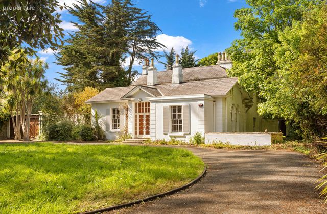 Lissadrone, Killiney Hill Road, Killiney, Co Dublin, Killiney, Co. Dublin - Click to view photos