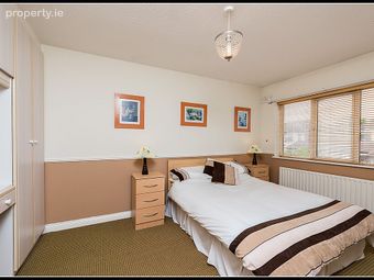 Collins Avenue, Whitehall, Dublin 9 - Image 4