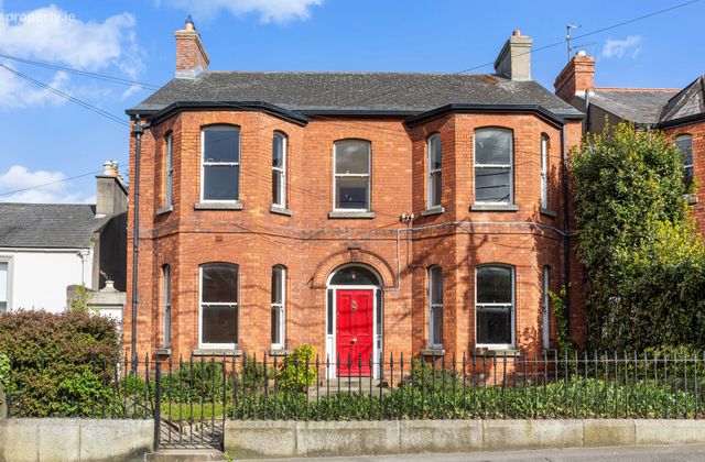 46 York Road, Dun Laoghaire, Co Dublin, Dun Laoghaire, Co. Dublin - Click to view photos