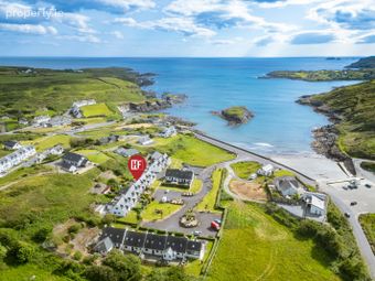C&uacute;rach B&aacute;n, 5 Tragumna Holiday Homes, Skibbereen, Co. Cork - Image 2