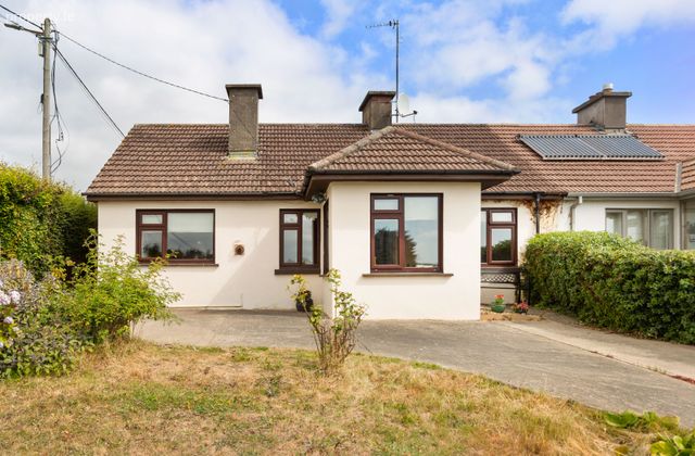 13 Mill Road, Killincarrig, Greystones, Co. Wicklow - Click to view photos