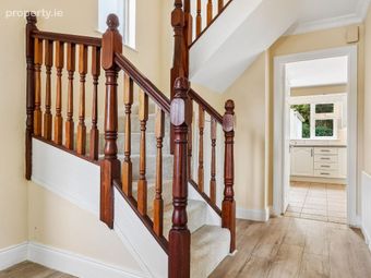 4 Saint Michael's Court, Athy, Co. Kildare - Image 2