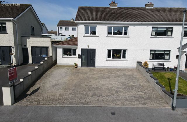 88 Lynn Heights, Mullingar, Mullingar, Co. Westmeath - Click to view photos