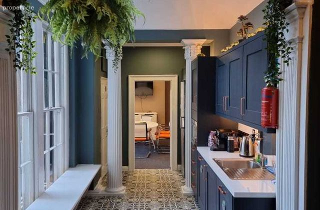 17 Upper Mount Street, Dublin 2, Dublin 2 - Click to view photos