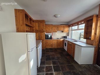 24 Upper Thomas Street, Castlebar, Castlebar, Co. Mayo - Image 4
