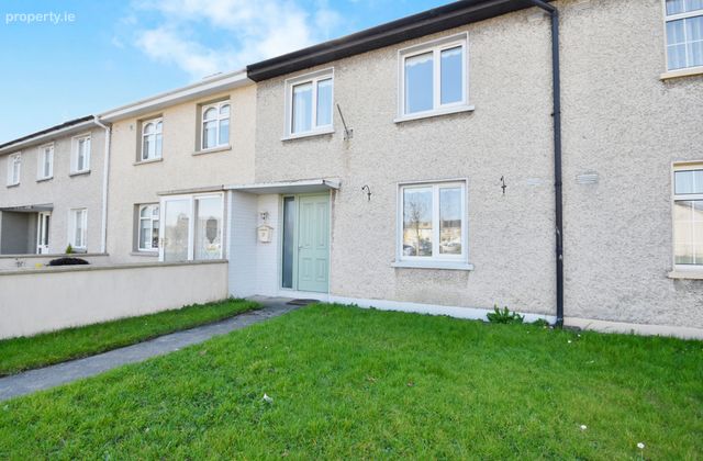 37 Ballygologue Park, Listowel, Co. Kerry, Listowel, Co. Kerry - Click to view photos