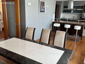 Duplex Penthouse, Castle Way, Christchurch, Dublin 8 - Image 5
