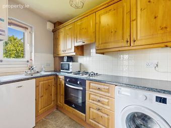 Apartment 37, Block D2, Geraldstown Woods, Santry, Dublin 9 - Image 3