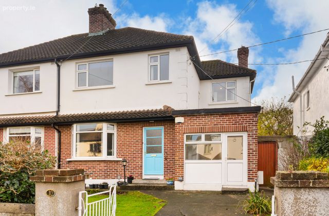 10 Wynberg Park, Blackrock, Co. Dublin, Blackrock, Co. Dublin - Click to view photos