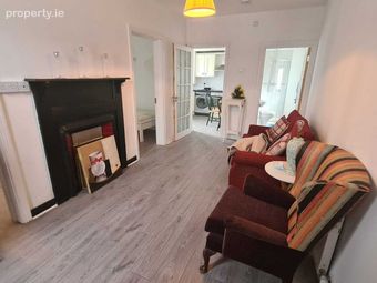 37 Harold's Cross Cottages, Harold's Cross Road, Harold's Cross, Dublin 6 - Image 2