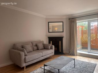 1 Bed Ground Floor The Sweepstakes, Ballsbridge Park, Sandymount, Dublin 4 - Image 3