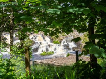 House By The Waterfall, Ardbear, Clifden, Clifden, Co. Galway - Image 3