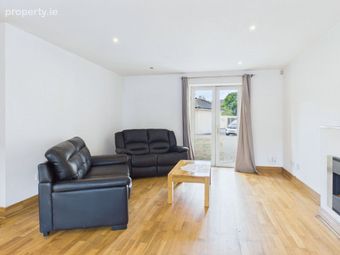 72 De Vesci Court, Fairgreen, Portlaoise, Co. Laois - Image 3