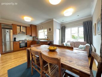 2 Marine Crescent, Blackrock Cove, Blackrock, Blackrock, Co. Louth - Image 3