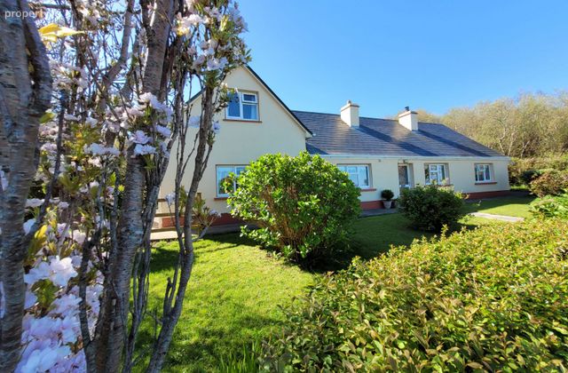Sea Breeze, Kilsallagh Lower, Kilsallagh, Co. Mayo - Click to view photos