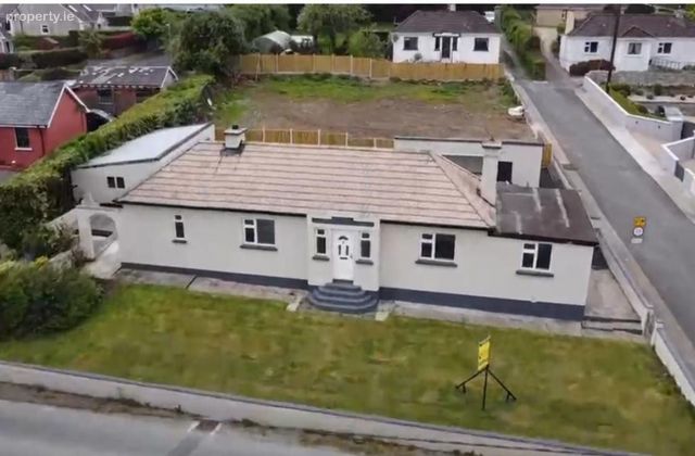 Lugduff, Tinahely, Co. Wicklow - Click to view photos