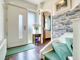 18 Shandon Park, Monkstown, Co. Dublin - Image 4