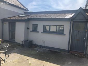 The Old Garda Station Mews, 2 Dublin Road, Rathmichael, Co. Dublin