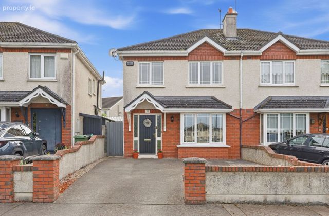 12 Chestnut Lawn, Johnstown Wood, Johnstown, Co. Meath - Click to view photos