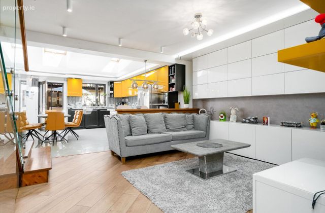 49 Oak Rise, Dublin 22, Clondalkin, Dublin 22 - Click to view photos