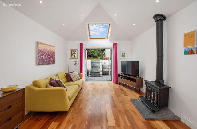 72 Evergreen Road, Cork, Turners Cross, Co. Cork - Click to view photos