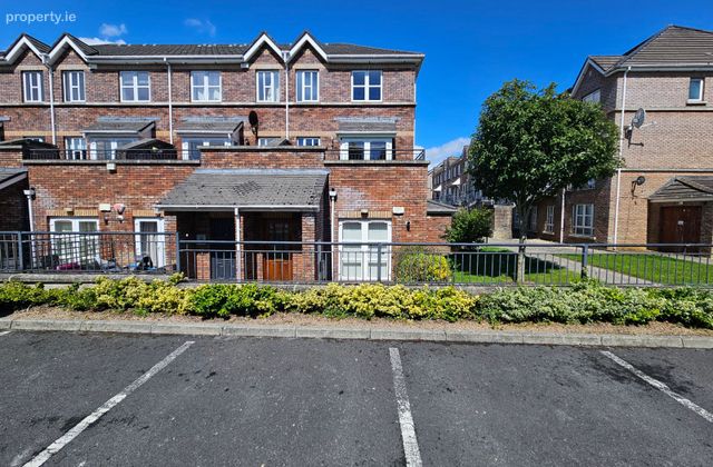 87 Latchford Square, Castaheany, Clonsilla, Dublin 15 - Click to view photos