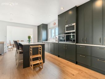 14 Castle Grove, Saint Joseph's Road, Mallow, Co. Cork - Image 4