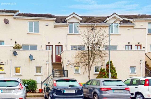 5 Applewood Mews, Swords, Co. Dublin - Click to view photos