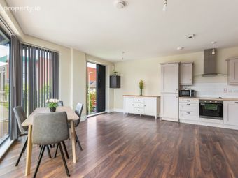 208 Adamstown Avenue, Adamstown, Co. Dublin, Adamstown, Co. Dublin - Image 4