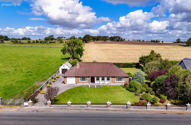 Ballinphuil, Cummer, Tuam, Co. Galway, Corofin, Co. Galway - Click to view photos