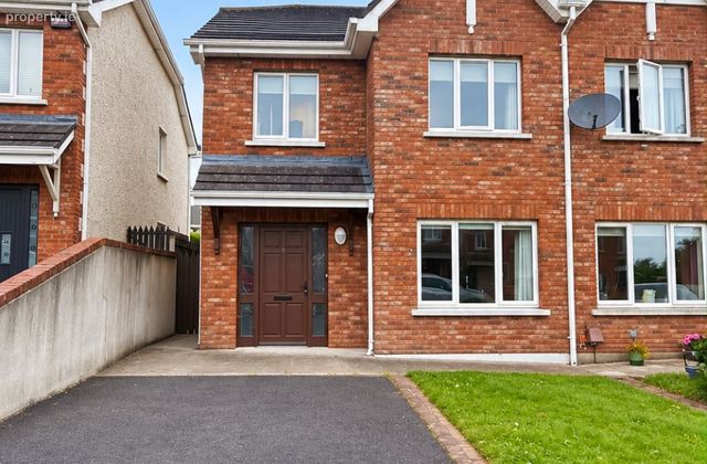 3 Chancery Park Downs, Tullamore, Co. Offaly - Click to view photos