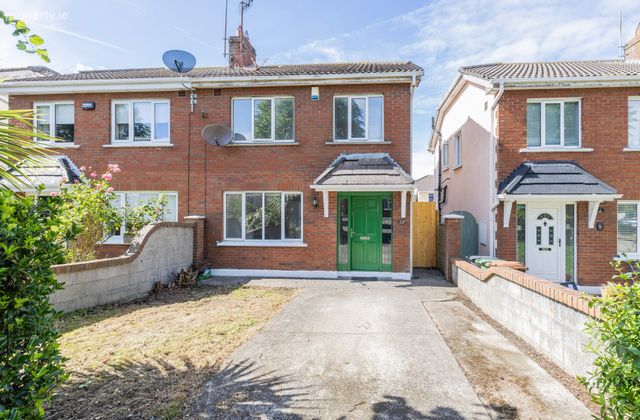 38 Chapel Close, Balbriggan, Co. Dublin, Balbriggan, Co. Dublin - Click to view photos