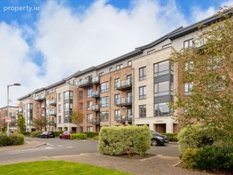 Ely Hall, Hazelbrook Square, Churchtown, Dublin 14