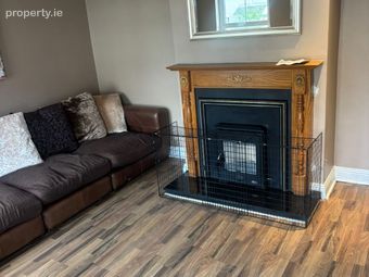 12 Caheranne Village, Tralee, Co. Kerry - Image 3