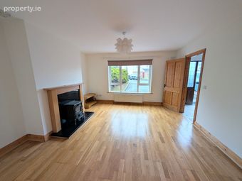 122 Carrig Rua, Nenagh, Co Tipperary, Nenagh, Co. Tipperary - Image 5
